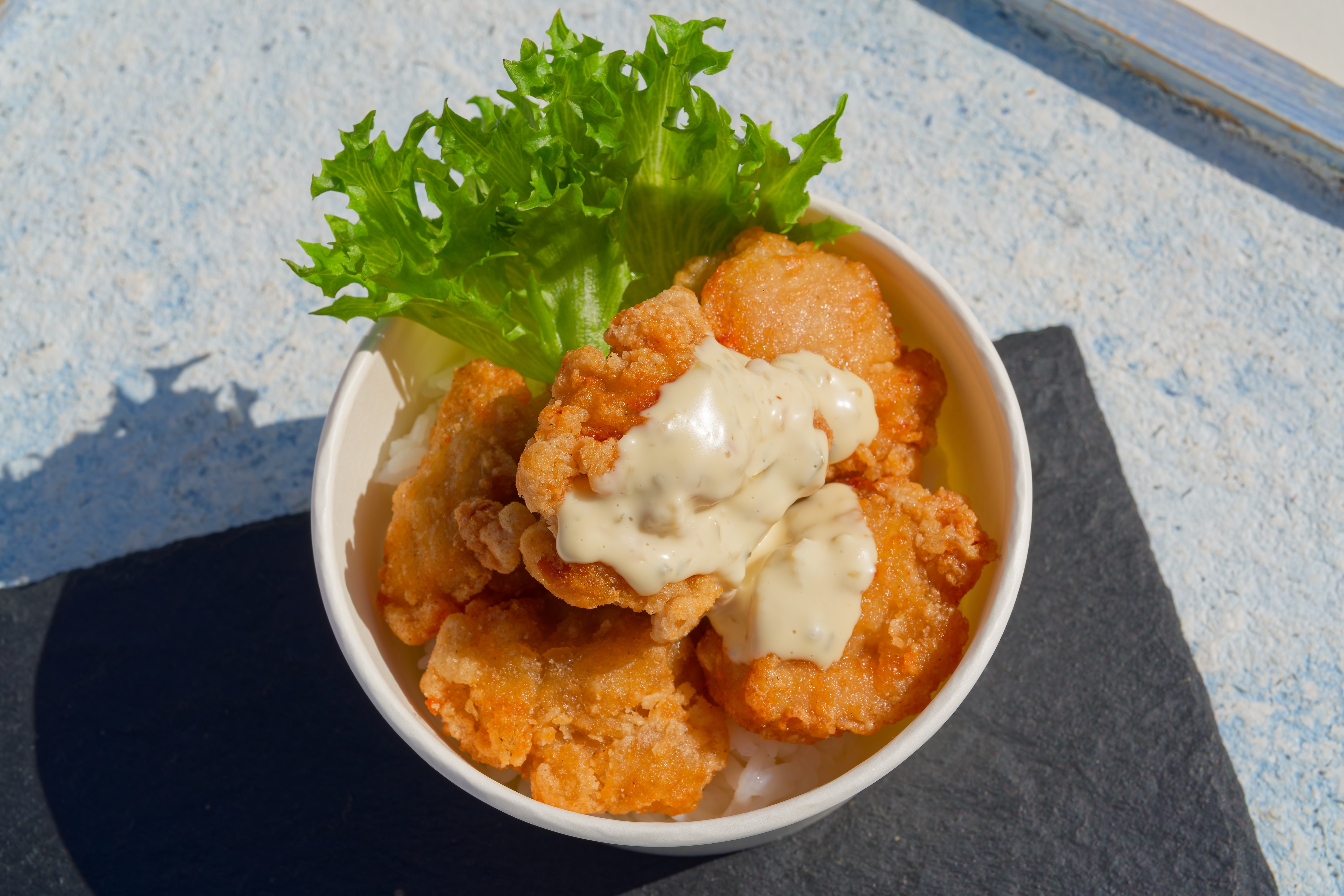 唐揚げ丼（タルタル）